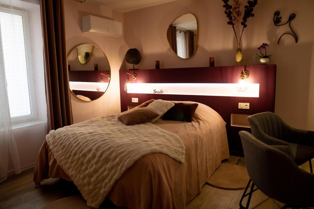 Studio Coeur De Ville Sanary Tres Cosy Parking ภายนอก รูปภาพ